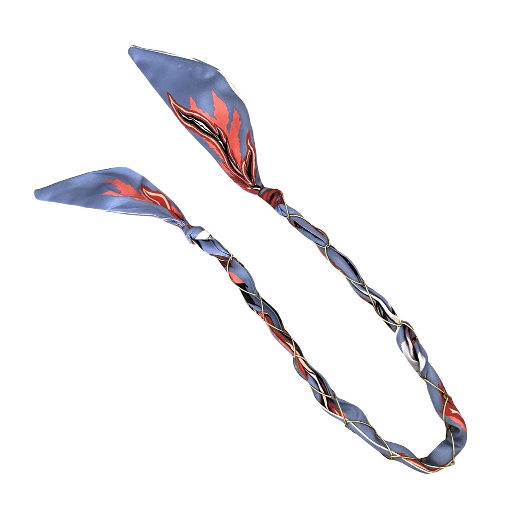 Collier foulard bleu lavande flamme rouge