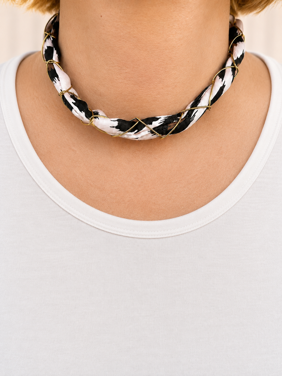 Collier foulard léopard coloré