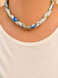 Collier foulard vert d'eau bleu jaune